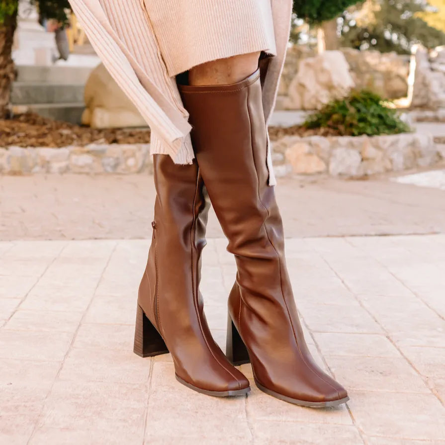 Boulevard Street Round Toe Chunky Heel Knee Hi Boots