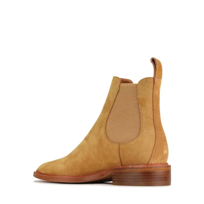 EOS -  Karla Ankle Boot - Camel Suede