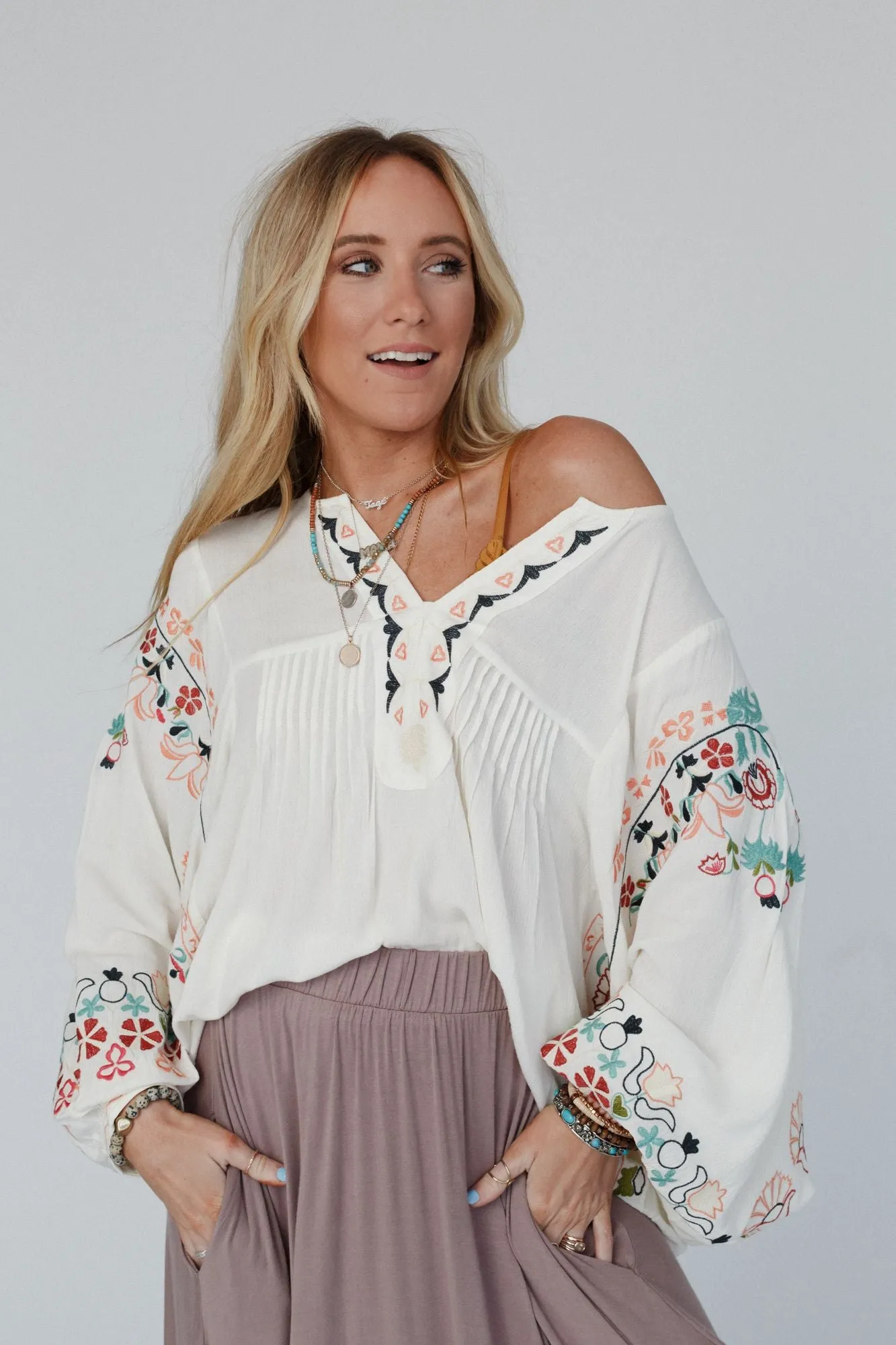 Frida Embroidered Dolman Sleeve Top - Ivory