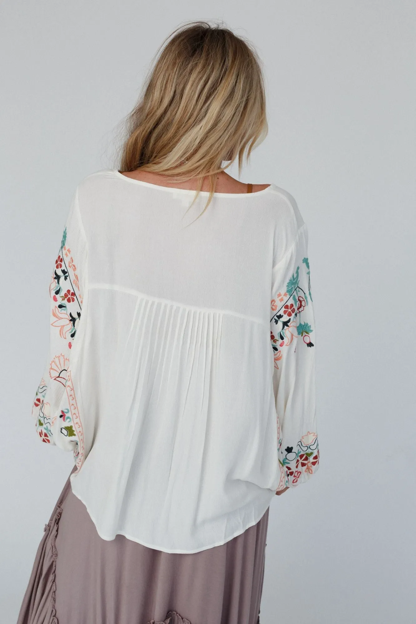 Frida Embroidered Dolman Sleeve Top - Ivory