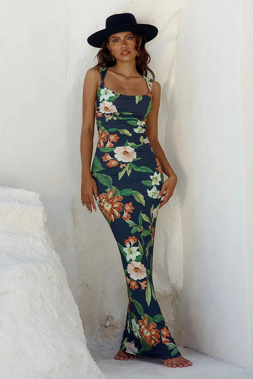 Elegant Black Floral Mairo Maxi Dress - Perfect for Any Occasion